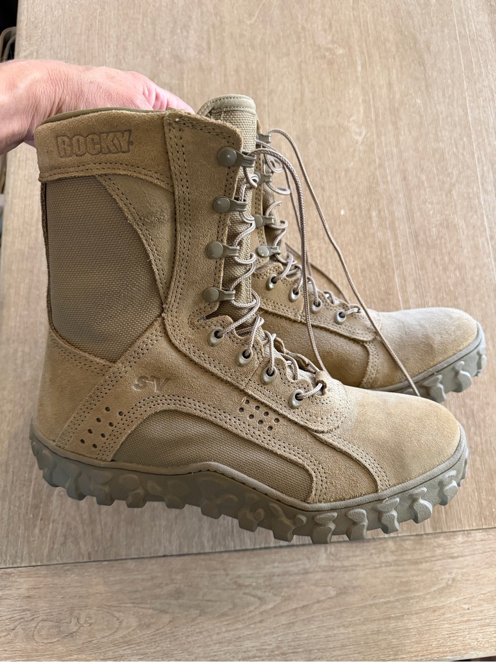 Rocky S2V RKC053 Steel Toe Tactical Military Boots Men’s 9.5 Coyote Brown USA M